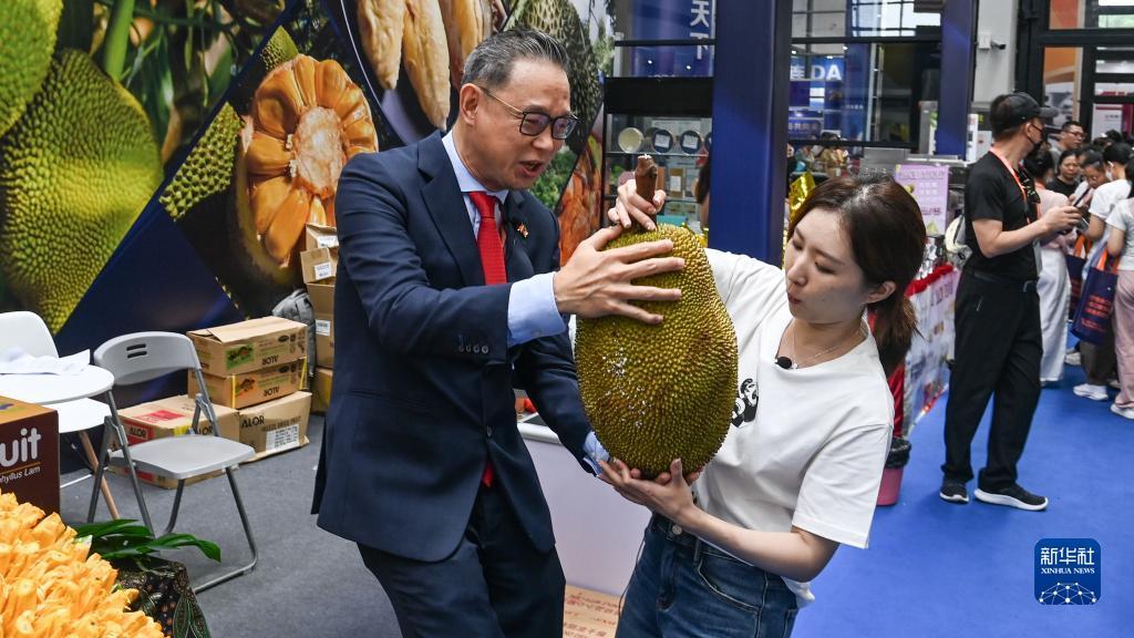 澳亚国际糖果派对